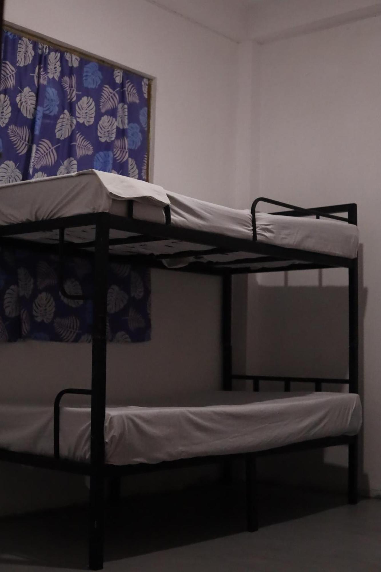 הוסטל אלה Bed & Baggage מראה חיצוני תמונה