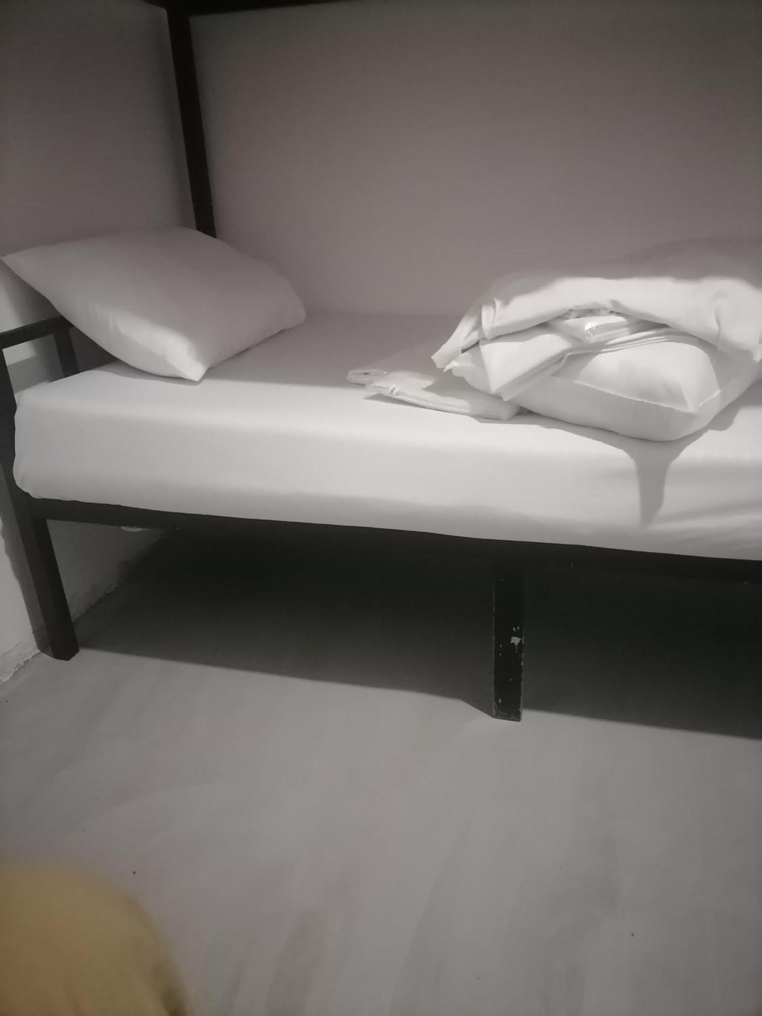 הוסטל אלה Bed & Baggage מראה חיצוני תמונה
